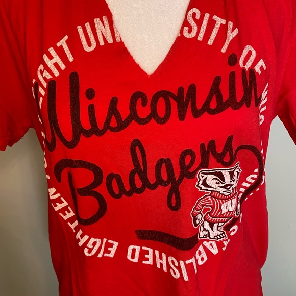 Pressbox Wisconsin Badgers T-Shirt - Picture 2 of 4